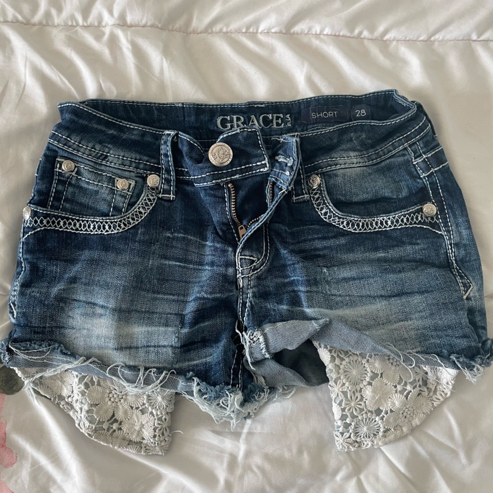 Grace in LA jean shorts doily pockets